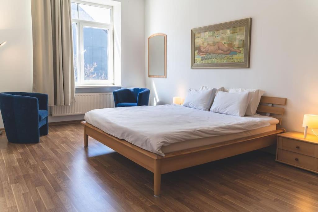 Old Town Apartment Next To Saint Peter'S Church Riga Buitenkant foto