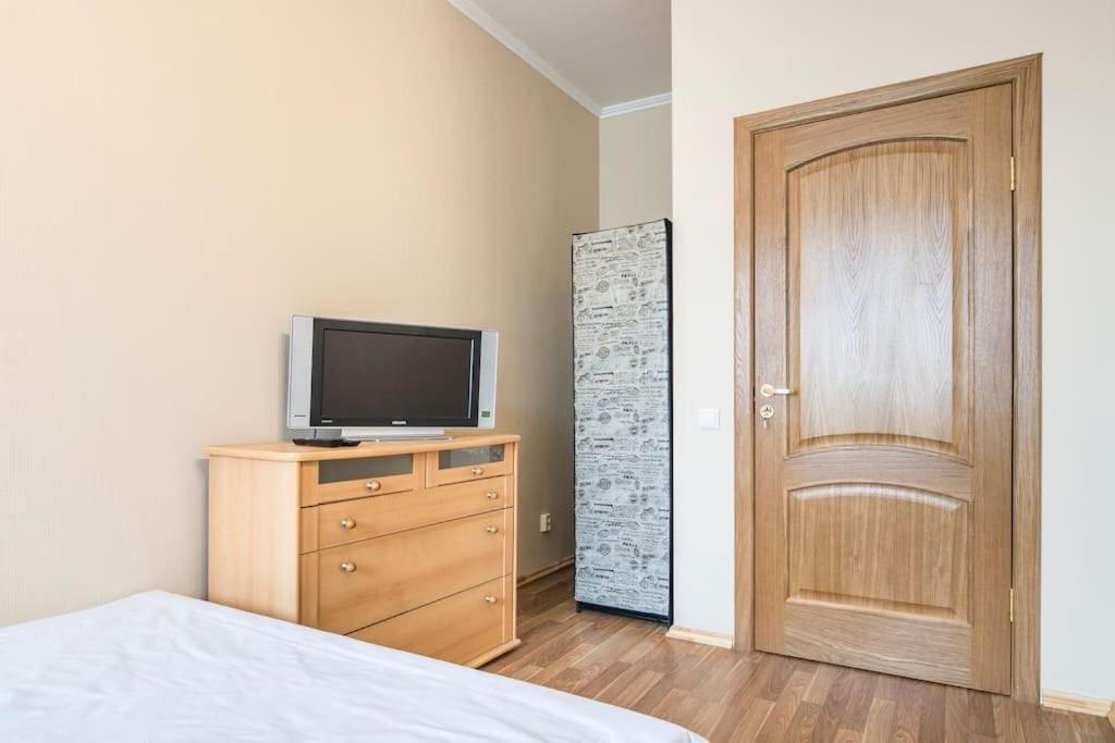 Old Town Apartment Next To Saint Peter'S Church Riga Buitenkant foto