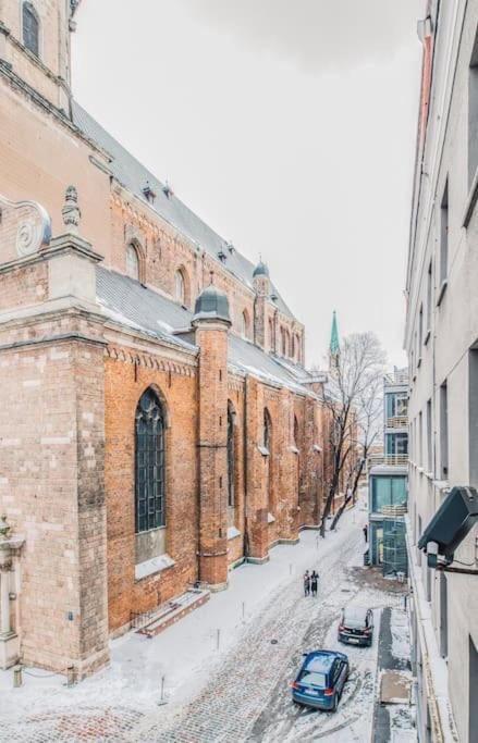 Old Town Apartment Next To Saint Peter'S Church Riga Buitenkant foto